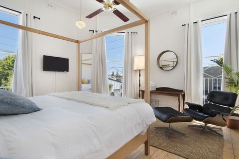 The Local Hotel - Geraldton Accommodation 6