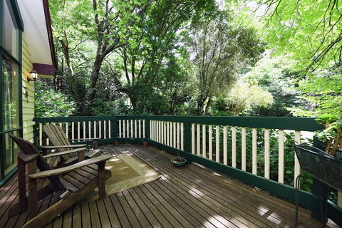 Cambridge Cottages Bed & Breakfast - Geraldton Accommodation 5