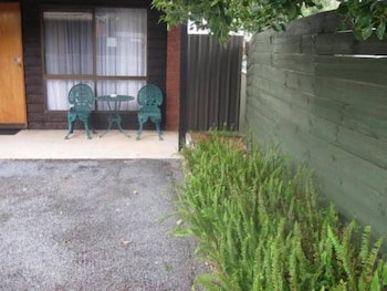 Country Roads Motor Inn Narrandera - Geraldton Accommodation 1