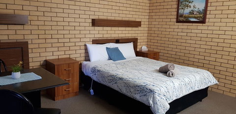 Darling River Motel - Geraldton Accommodation 6