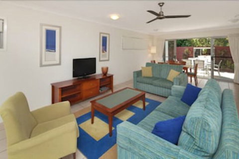 Coolum Villas - Geraldton Accommodation 4