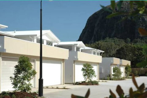 Coolum Villas - Geraldton Accommodation 7