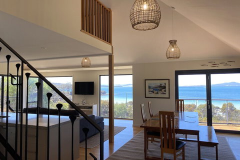 Convict Beach House - Geraldton Accommodation 4
