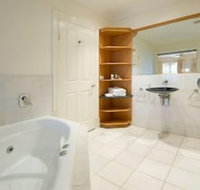 Lakeside Suites 2 - Geraldton Accommodation