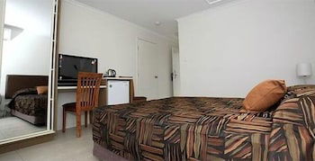 Swag Motel - Geraldton Accommodation 0