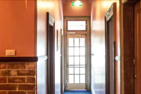 Boorowa Hotel - Geraldton Accommodation 4