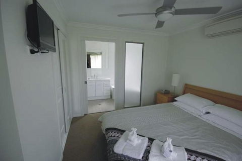 Broke Village Hideaway - Geraldton Accommodation 4
