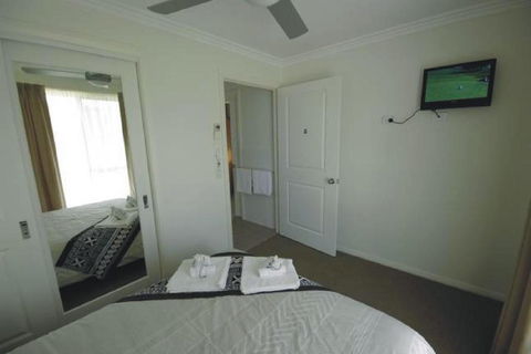 Broke Village Hideaway - Geraldton Accommodation 1