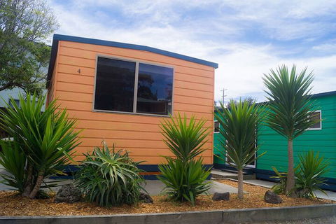 The Waterwheel Beach Cabins - Caravan Park - Geraldton Accommodation 4