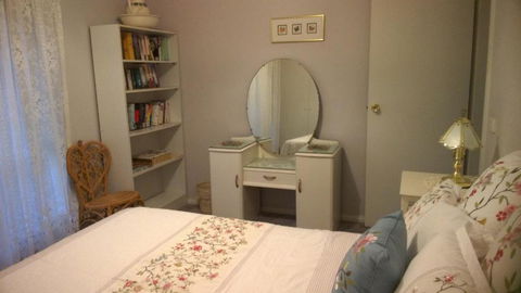 Butterfly Cottage - Geraldton Accommodation 5