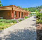 Bright Country Home - Geraldton Accommodation