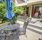 Wood Peak - Geraldton Accommodation