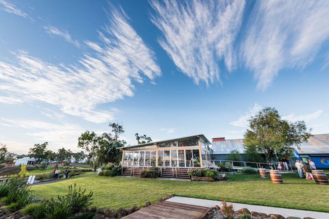 The Woolshed At Jondaryan - Geraldton Accommodation 5