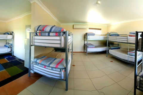 Jump Inn Alice Budget Accommodation - Geraldton Accommodation 7