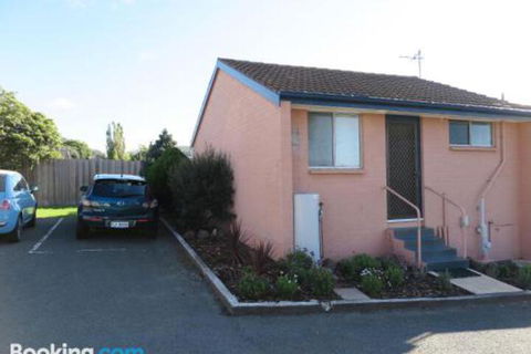 Beachside Rest - Geraldton Accommodation 2