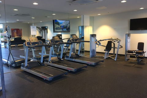 Luxurious Apartments Near City - Geraldton Accommodation 5