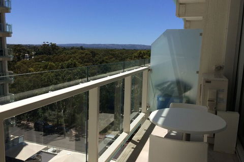 Luxurious Apartments Near City - Geraldton Accommodation 7