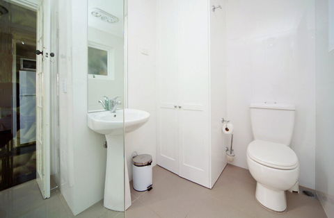 MPT67A Beautifully Decorated 1 Bed - Geraldton Accommodation 1