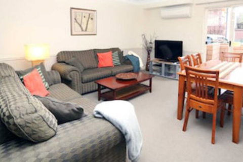 Caulta Apartments - Geraldton Accommodation 0