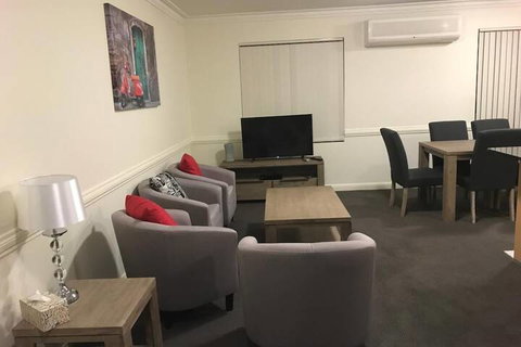 Caulta Apartments - Geraldton Accommodation 6