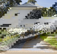 Lancemore Lindenderry Red Hill