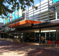 Beautiful deluxe family friendly holiday house - Geraldton Accommodation