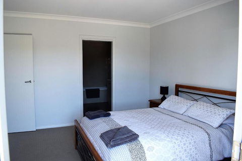 Griffith Prestige Apartments - Geraldton Accommodation 4