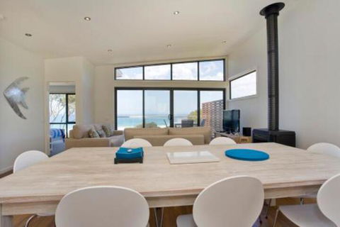 Earth Sea Sky - Geraldton Accommodation 6