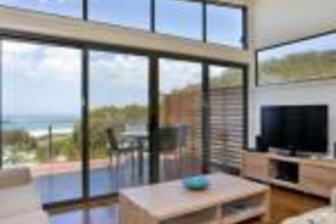 Earth Sea Sky - Geraldton Accommodation 0
