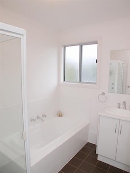 Do Drop Inn - Geraldton Accommodation 6