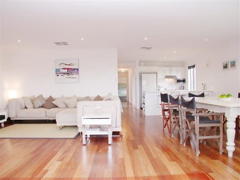 Do Drop Inn - Geraldton Accommodation 1