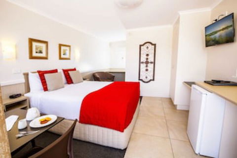 Apple & Grape Motel - Geraldton Accommodation 0