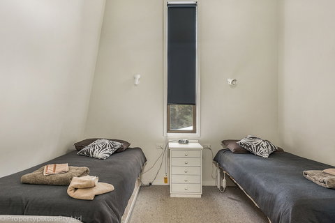 Bay Retreat Port Arthur - Geraldton Accommodation 3