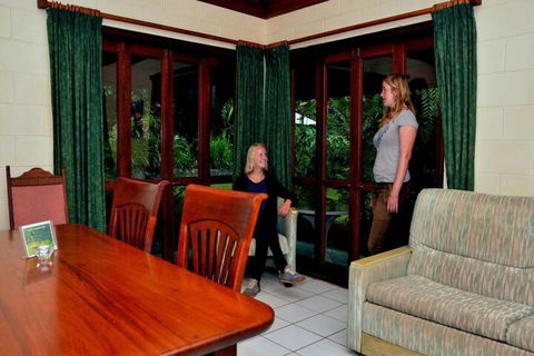 Daintree Deep Forest Lodge - Geraldton Accommodation 2