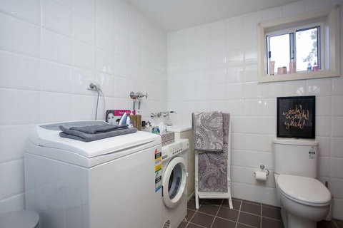 La Casa - Geraldton Accommodation 1