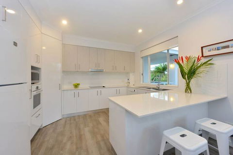 On The Beach 321 - Geraldton Accommodation 4