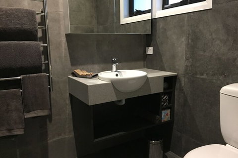 Manna Hill Farm - Geraldton Accommodation 6