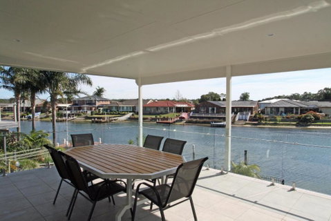 Unbeatable Waterfront Location - Geraldton Accommodation 1