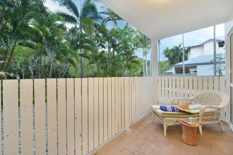 Boho Beach Apartment - Geraldton Accommodation 5