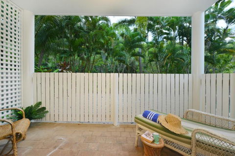 Boho Beach Apartment - Geraldton Accommodation 2