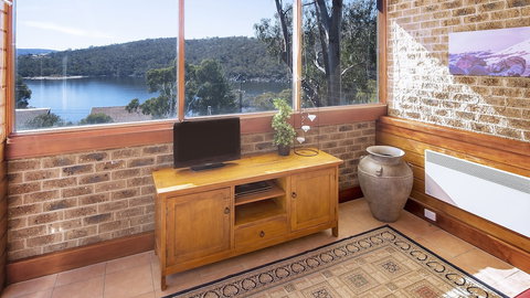 Bundilla 4- Townhouse With Free Wifi - Geraldton Accommodation 0