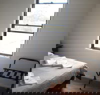 Riverdowns Cottage - Geraldton Accommodation