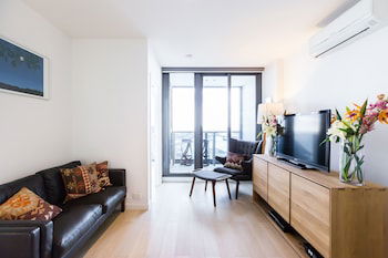 EVA, 1BDR Melbourne Apartment - Geraldton Accommodation 0