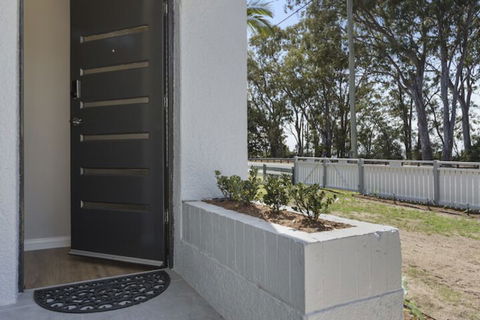 Hamptons At The Bay - Geraldton Accommodation 1