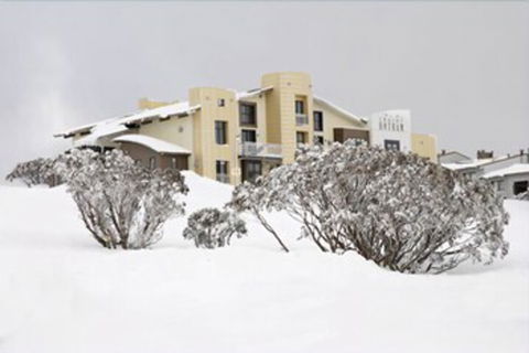 Chalet Hotham 6 - Geraldton Accommodation 1