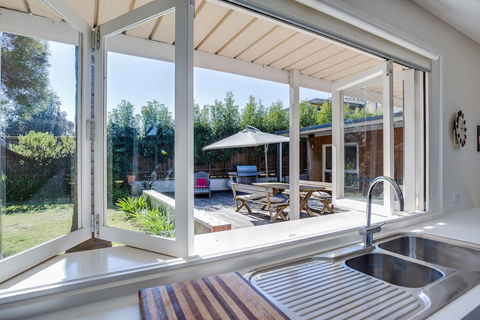 Portsea Place - Geraldton Accommodation 0