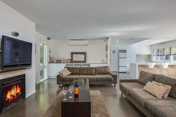 Portsea Place - Geraldton Accommodation 1