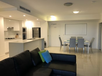 Four Bedrooms Apartment - Geraldton Accommodation 4