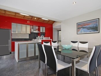 Breakaway Bright - Superb Townhouse - Geraldton Accommodation 5