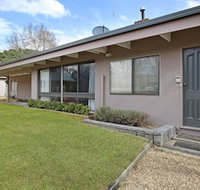Alinga Longa Residence 4 bedroom with pool - Geraldton Accommodation